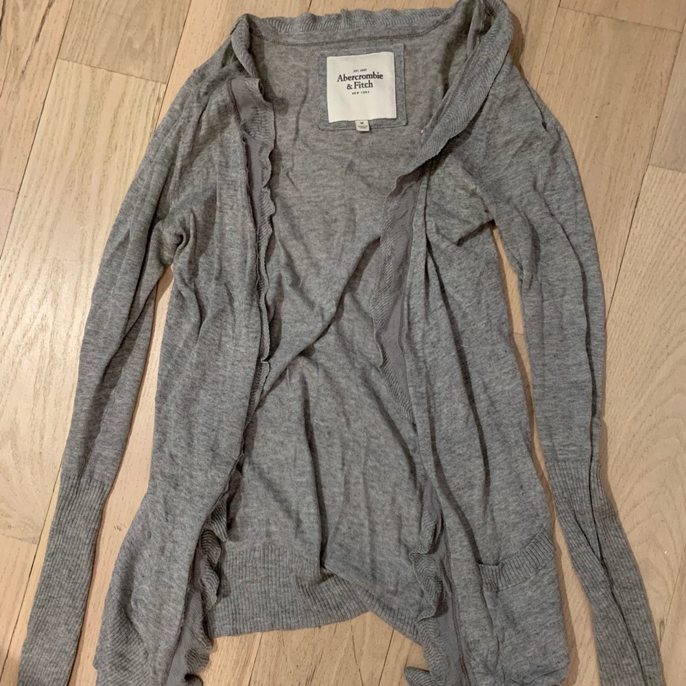 Abercrombie Heather Flowey Cardigan